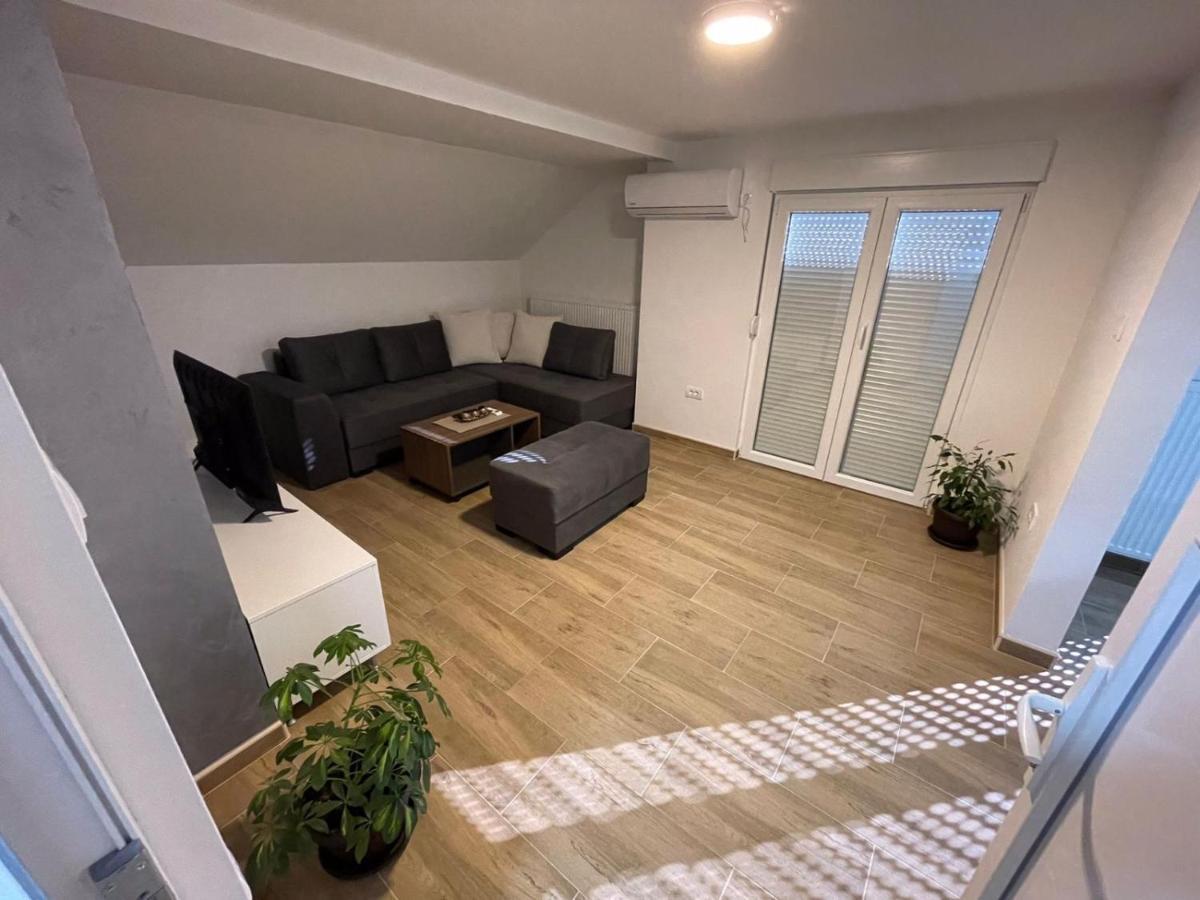 Apartman Ambijent Arandjelovac Ngoại thất bức ảnh