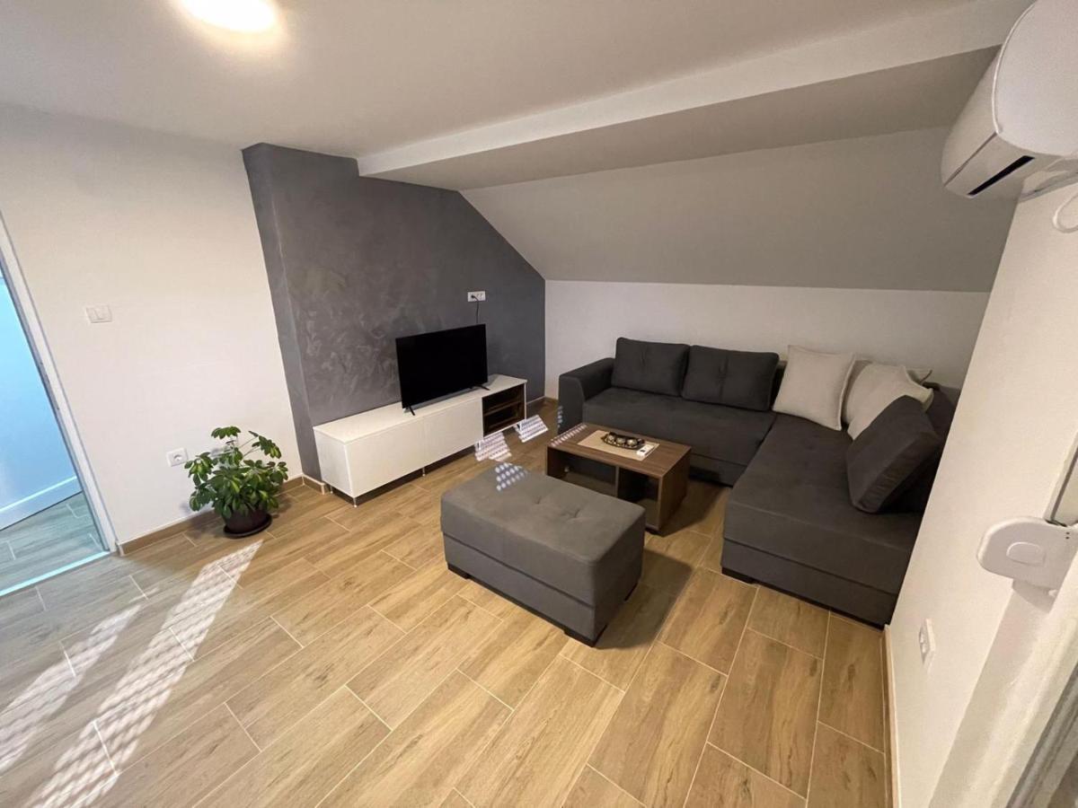 Apartman Ambijent Arandjelovac Ngoại thất bức ảnh