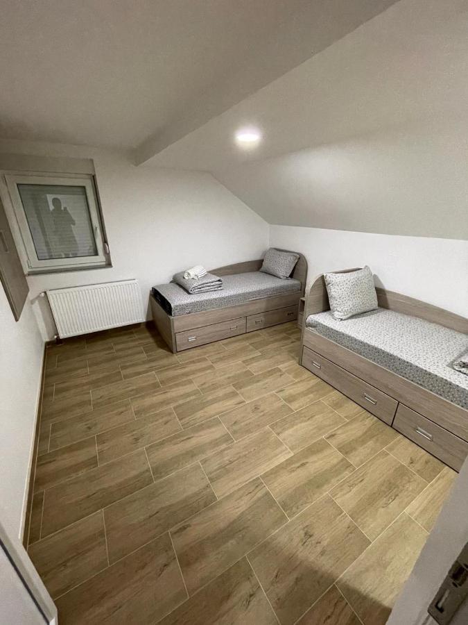Apartman Ambijent Arandjelovac Ngoại thất bức ảnh
